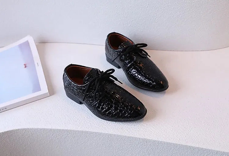 mark crocodile leather shoes