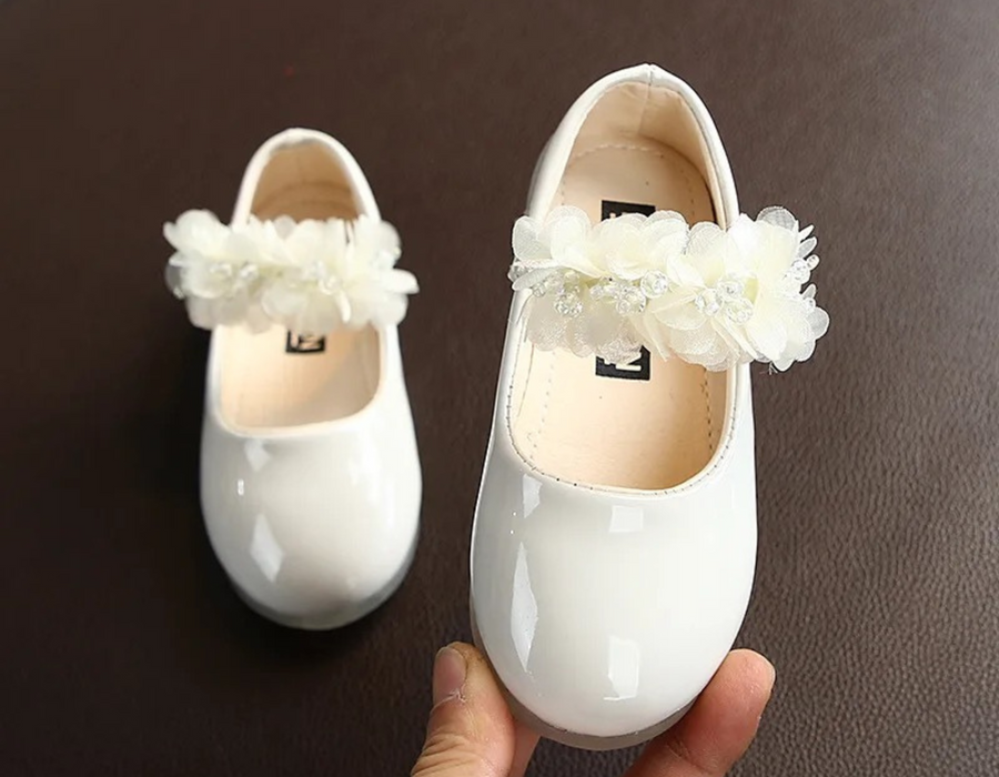 flower shoes.